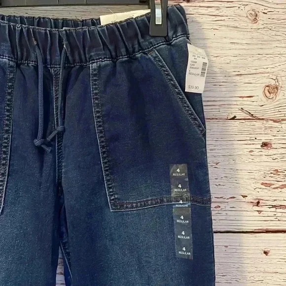 Maurice’s denim joggers - Picture 2 of 4